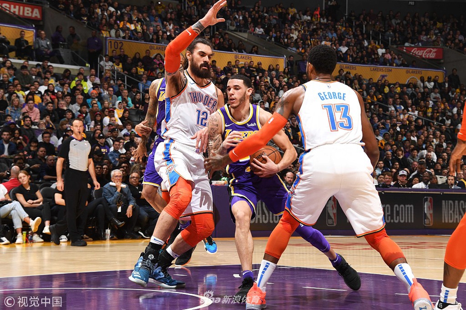 杆洞上展现 杆洞上展现